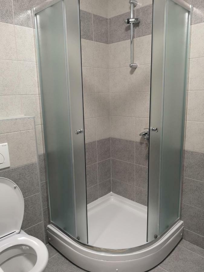 Apartman Gaga Lukavica المظهر الخارجي الصورة