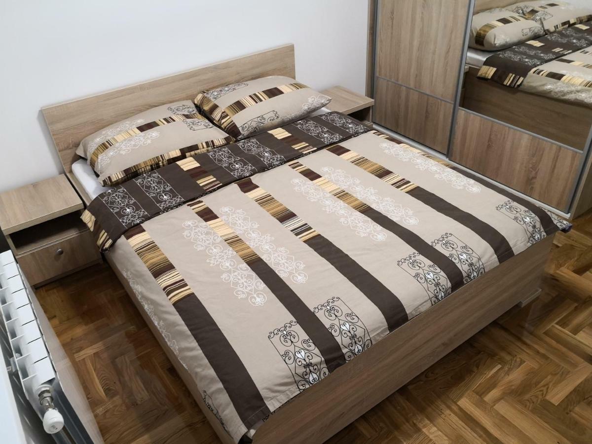 Apartman Gaga Lukavica المظهر الخارجي الصورة