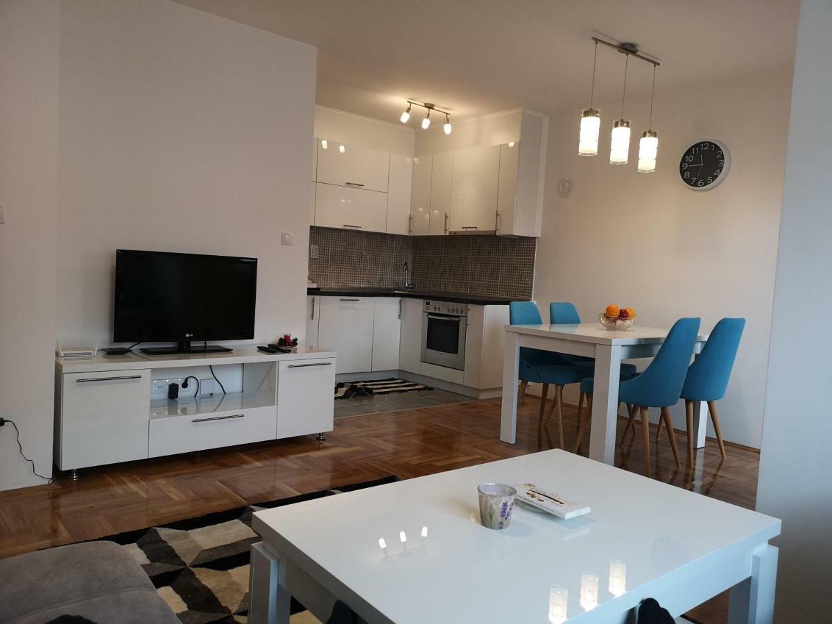 Apartman Gaga Lukavica المظهر الخارجي الصورة