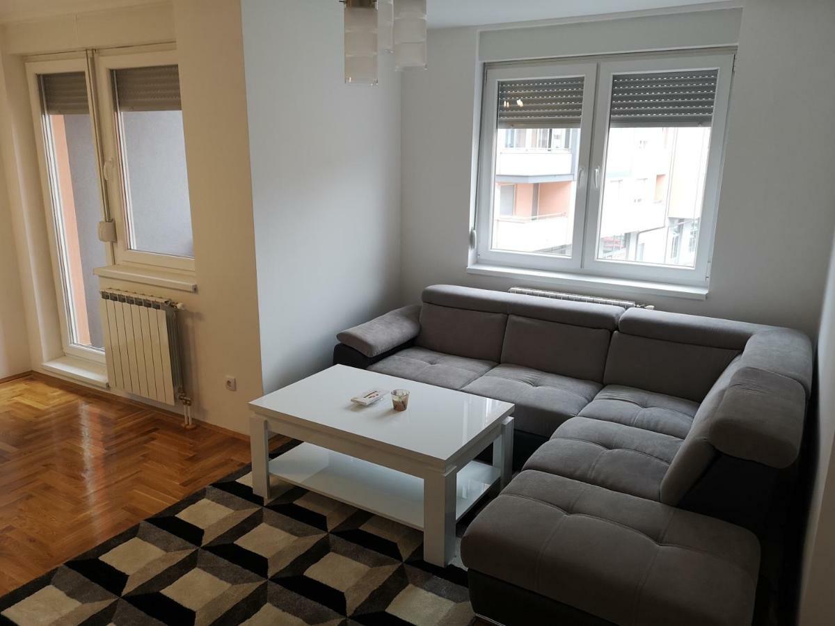 Apartman Gaga Lukavica المظهر الخارجي الصورة